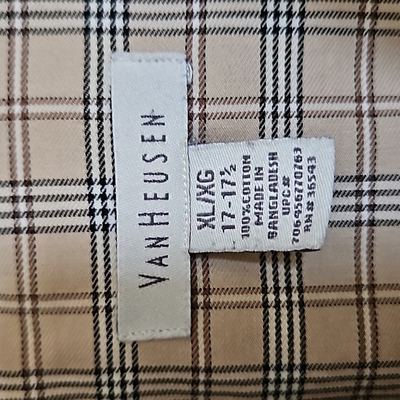 Van Heusen Men's button down long sleeve shirt - Picture 2 of 6